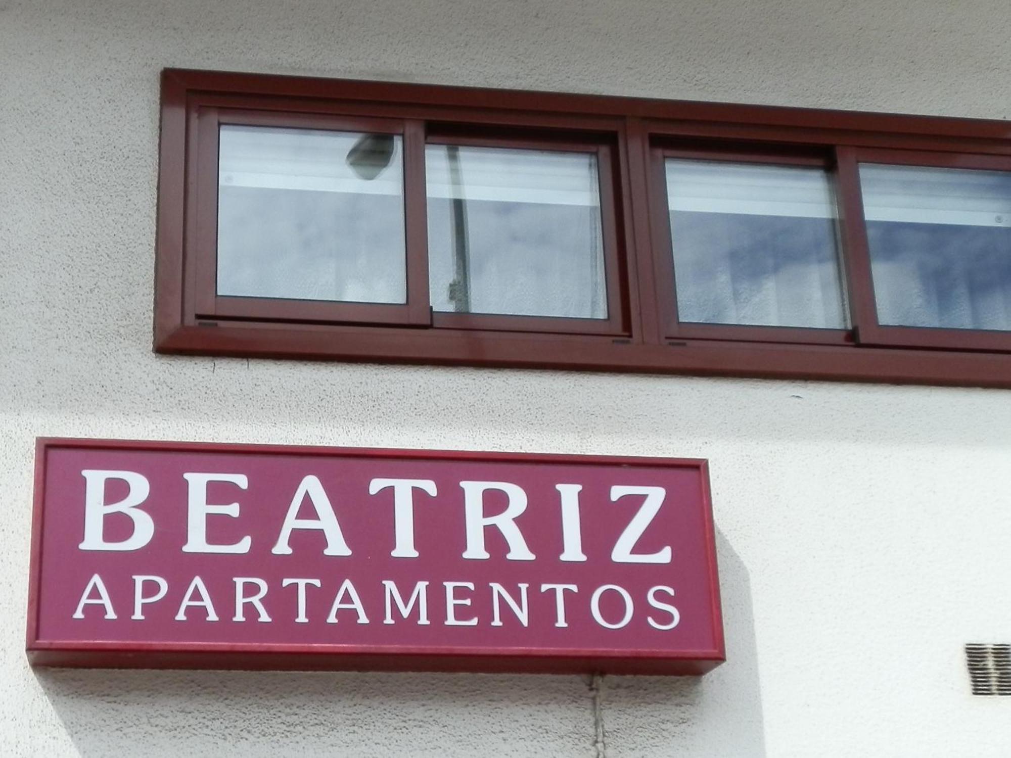Apartamentos Turisticos Beatriz Perillo Esterno foto