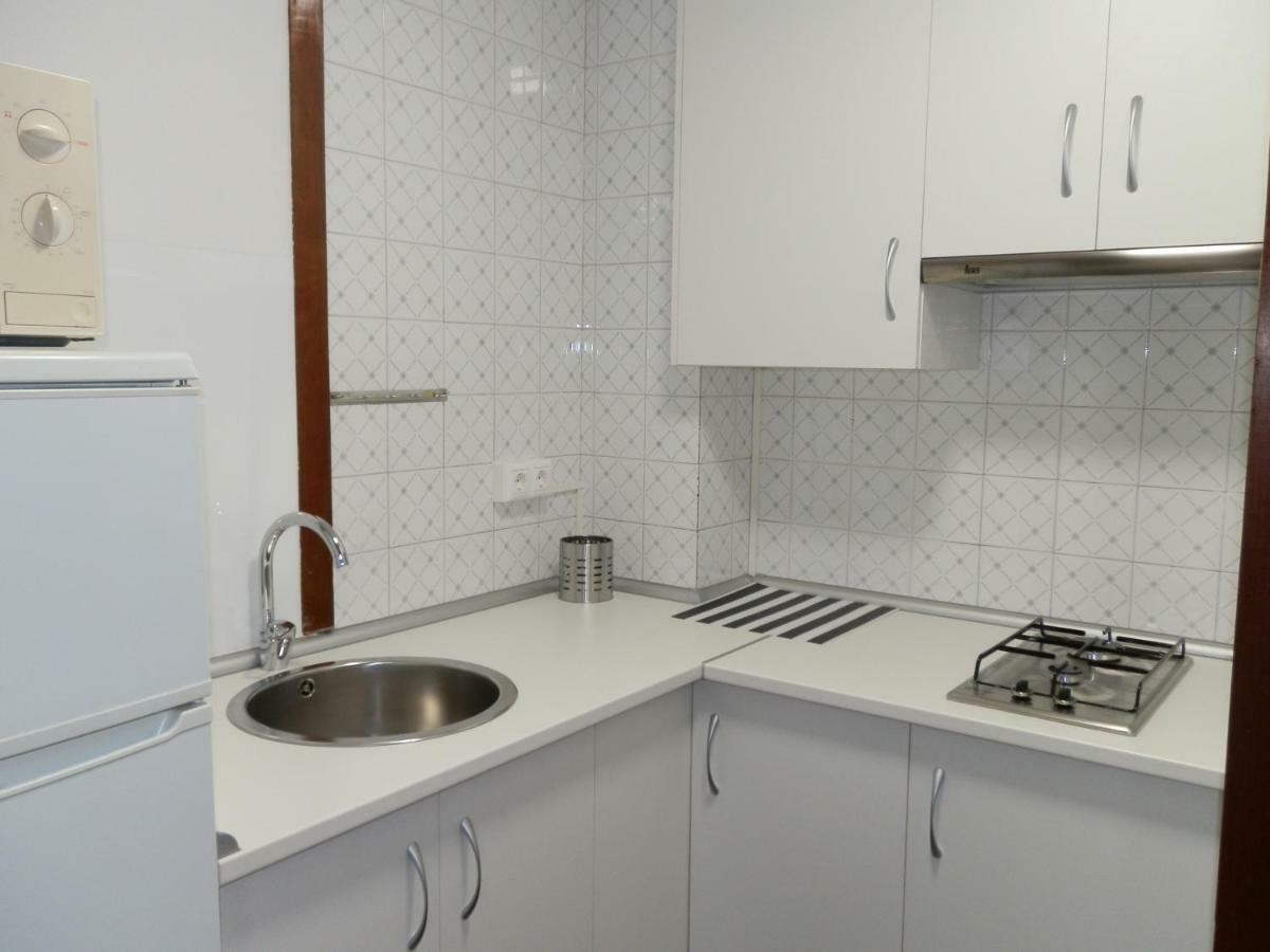 Apartamentos Turisticos Beatriz Perillo Esterno foto