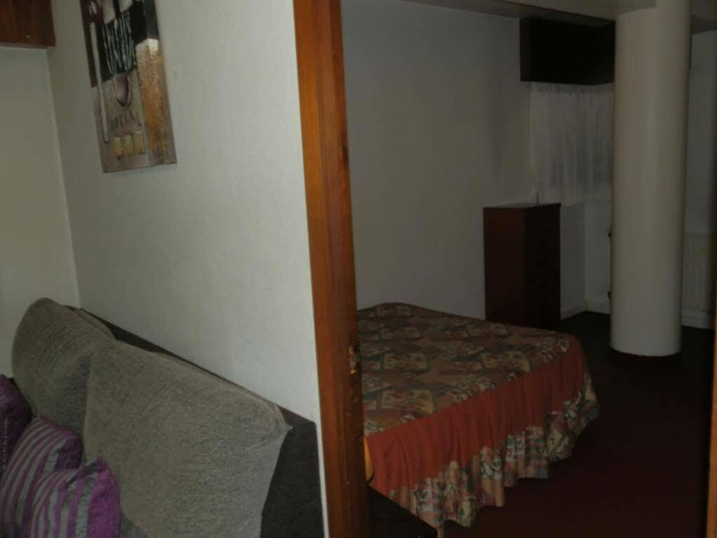 Apartamentos Turisticos Beatriz Perillo Esterno foto