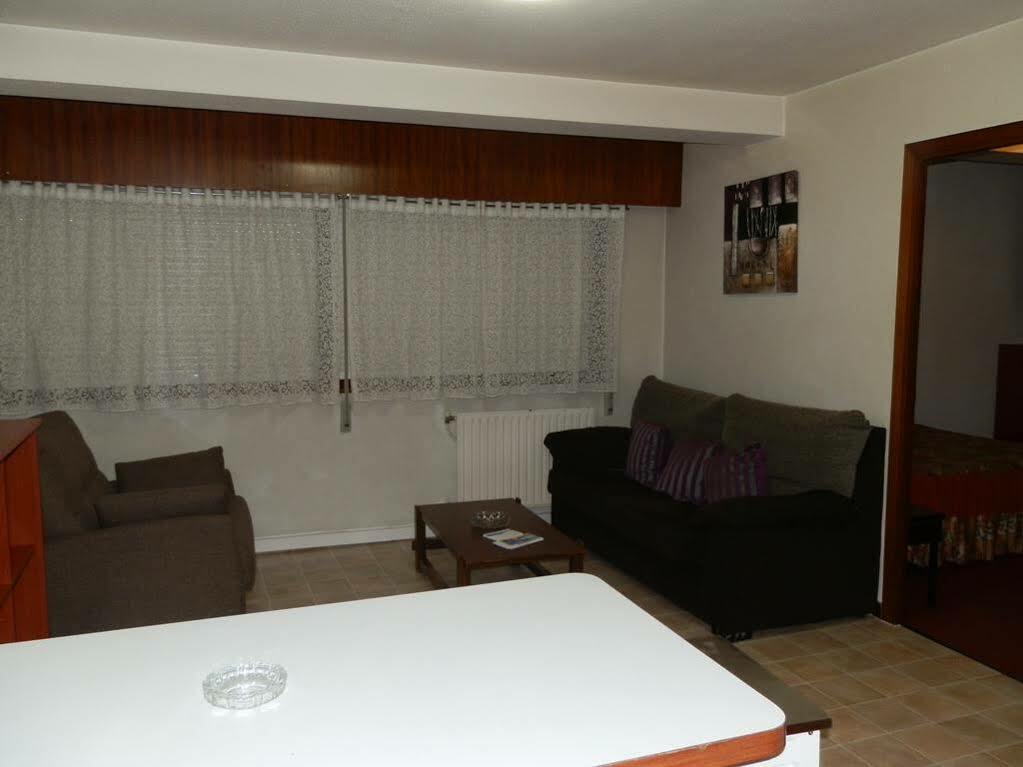 Apartamentos Turisticos Beatriz Perillo Esterno foto