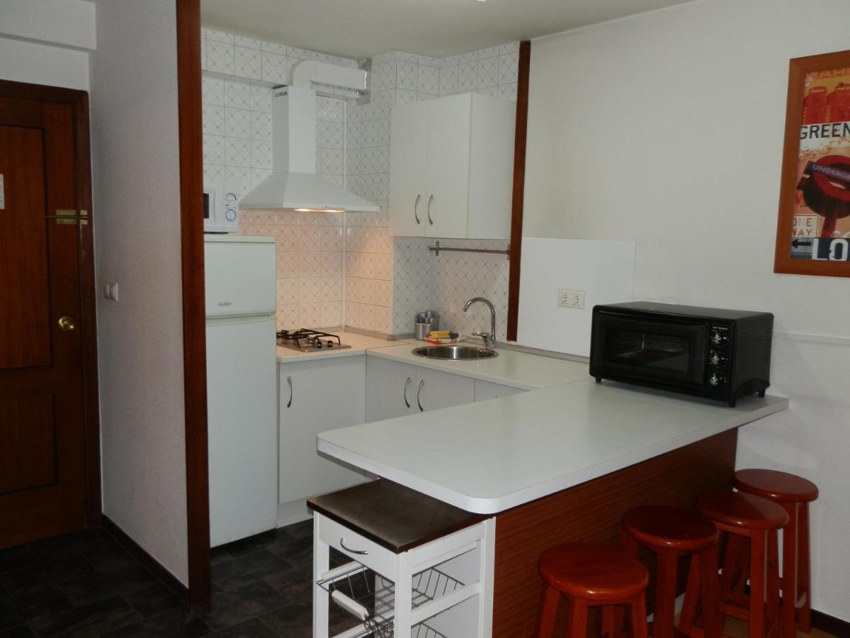 Apartamentos Turisticos Beatriz Perillo Esterno foto